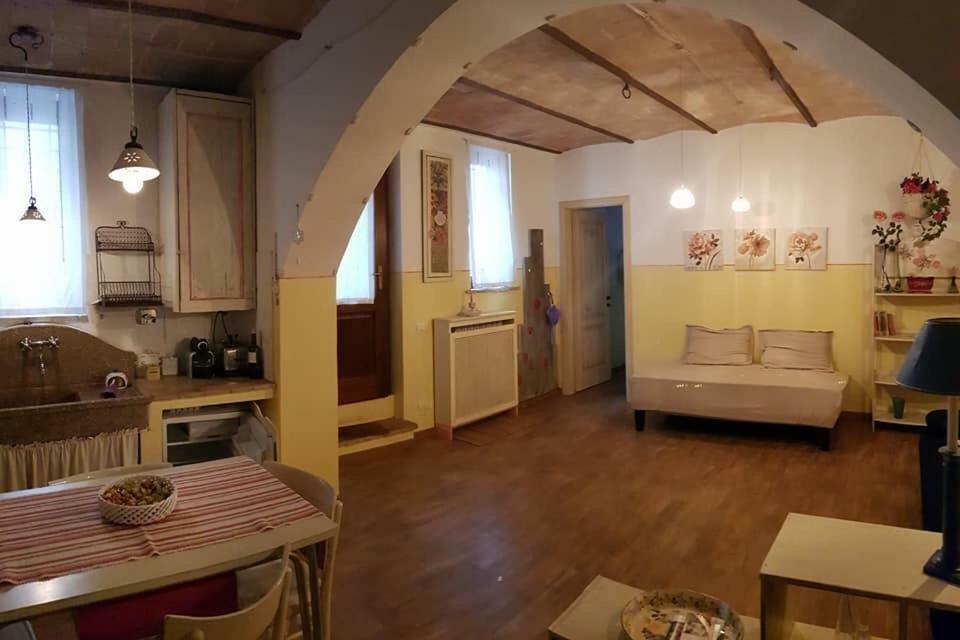 Casa 131 A Due Passi Da Assisi Lägenhet Bastia Umbra Exteriör bild